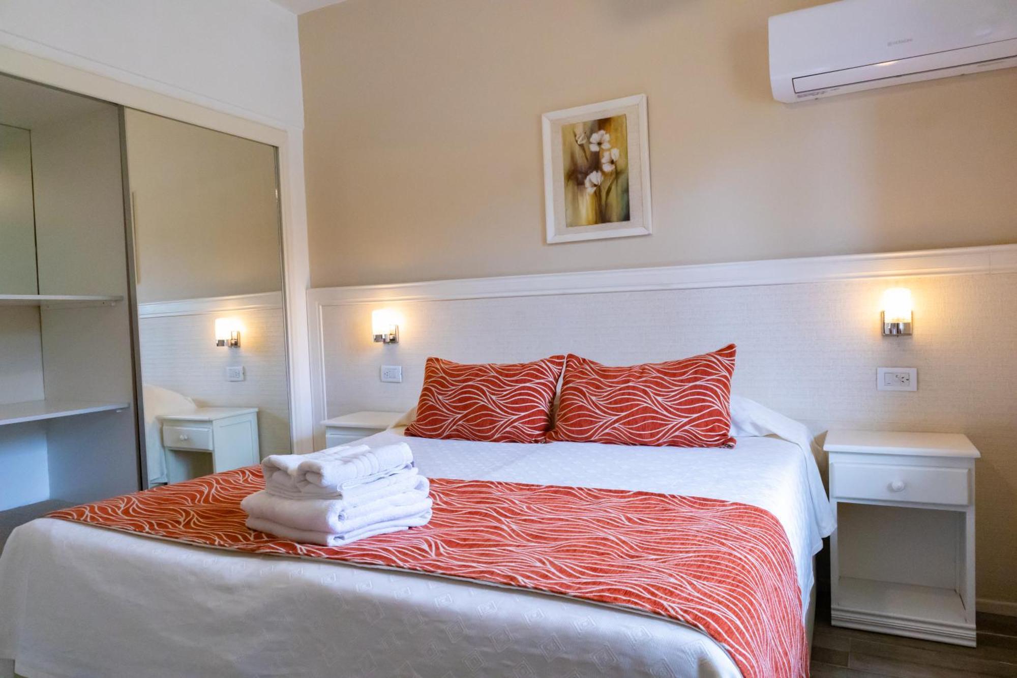 Hotel Edelweiss Villa General Belgrano Luaran gambar