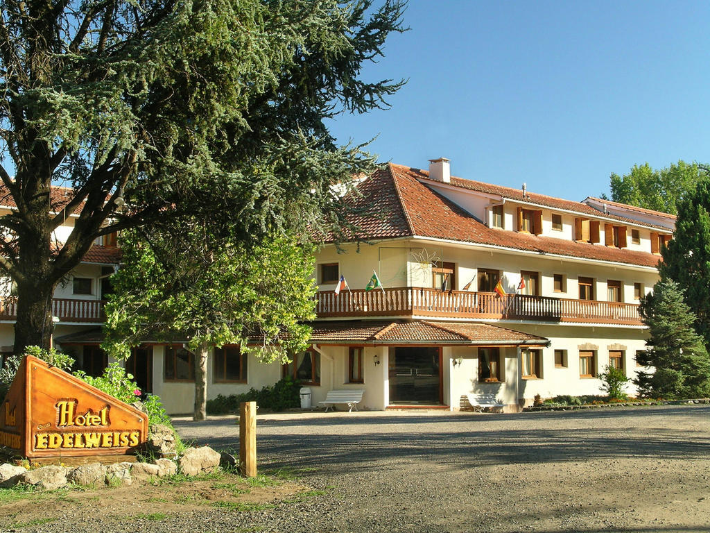 Hotel Edelweiss Villa General Belgrano Luaran gambar